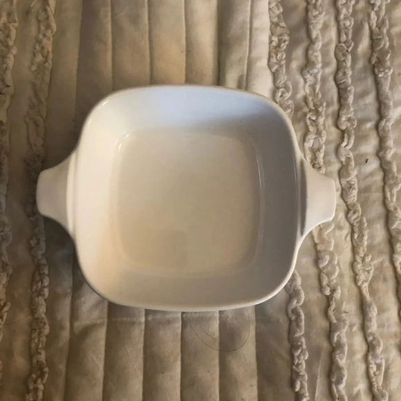 Corningware blue cornflower small dish - Picture 2 of 3